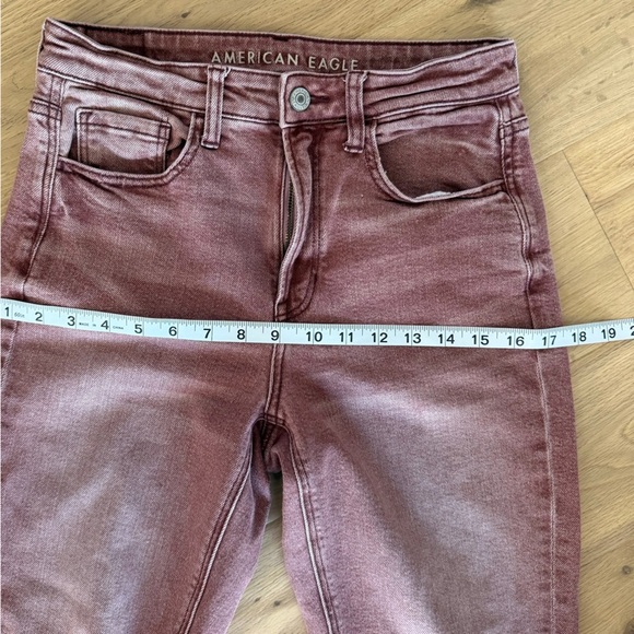 American Eagle Outfitters High-Rise Ripped Jeans – Faded Red / Maroon – Size 4 - Picture 8 of 11